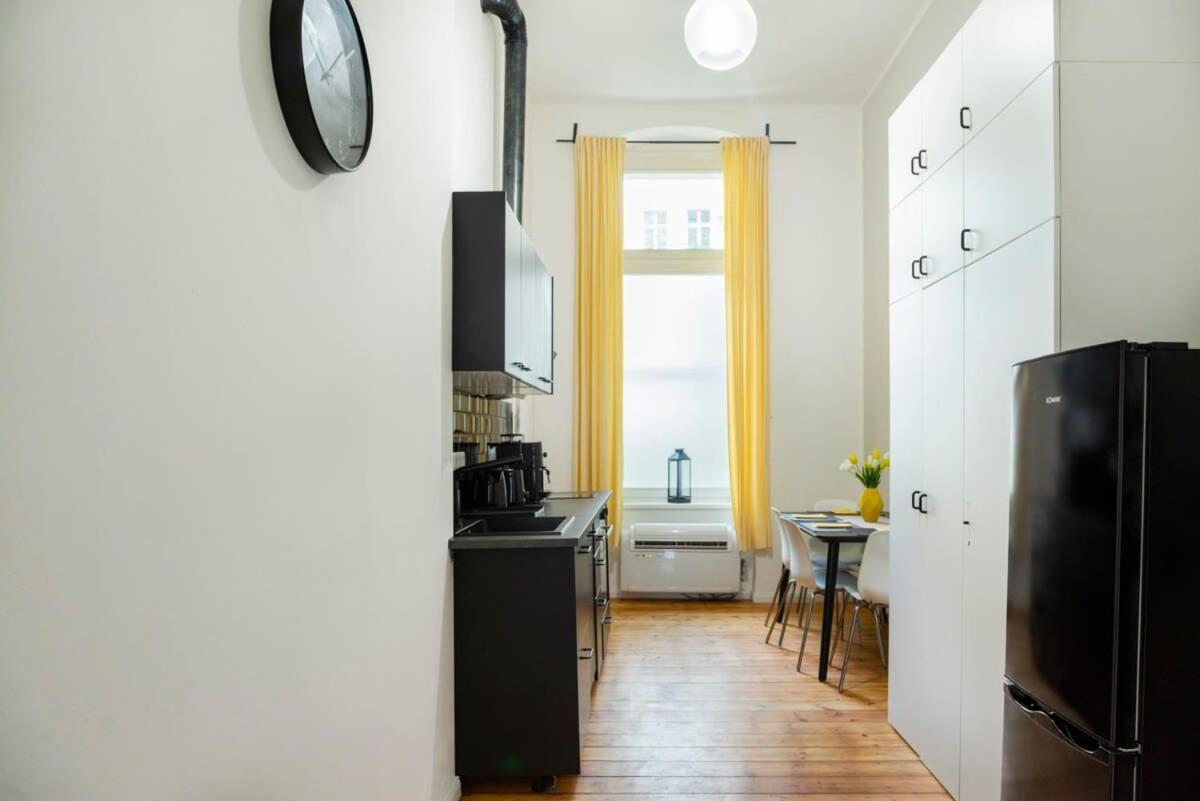 Modern Plus Ac Plus Selfcheckin Berlin Kültér fotó